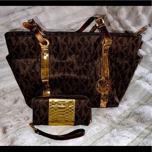 Michael Kors Medium Sequence tote and wallet
